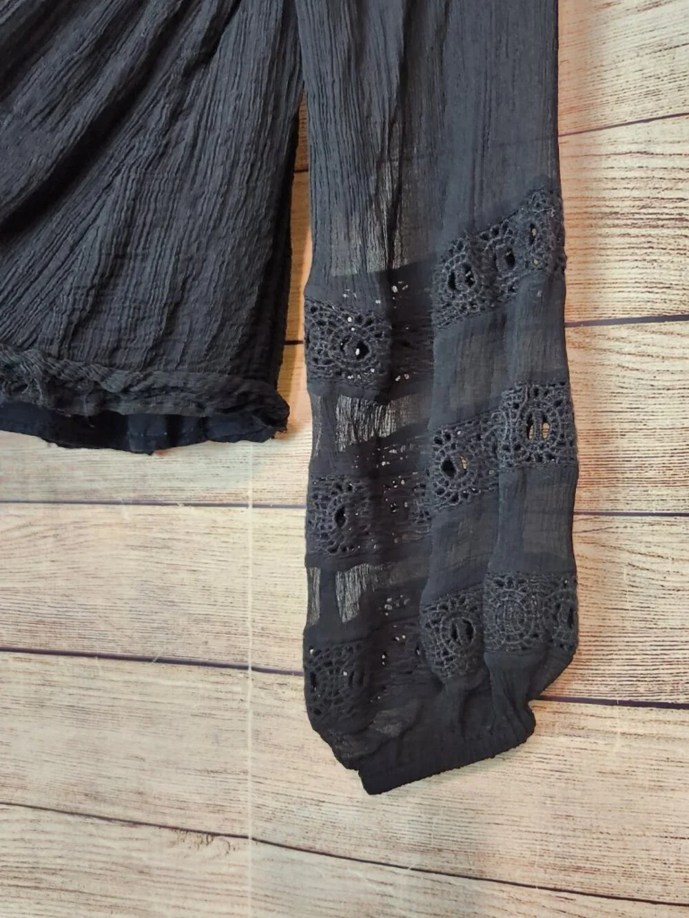 Free People Chiffon Lace Bogemian Crochet Trim Blouse Black Tunic Women's XS/TP